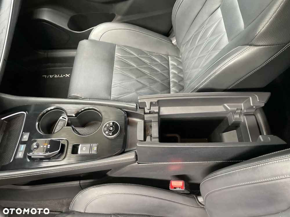 Nissan X-Trail 1.5 VC-T e-POWER Tekna e-4ORCE - 28