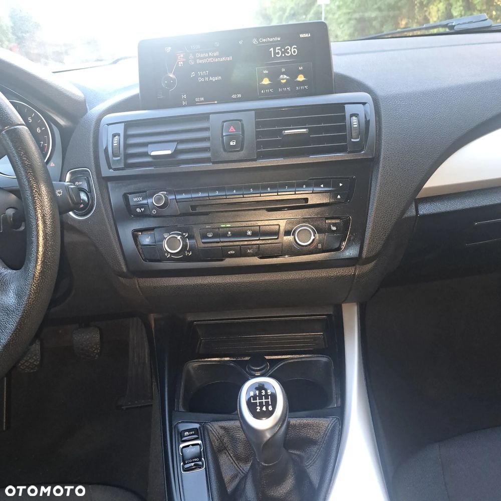 BMW Seria 1 116i Sport Line - 10