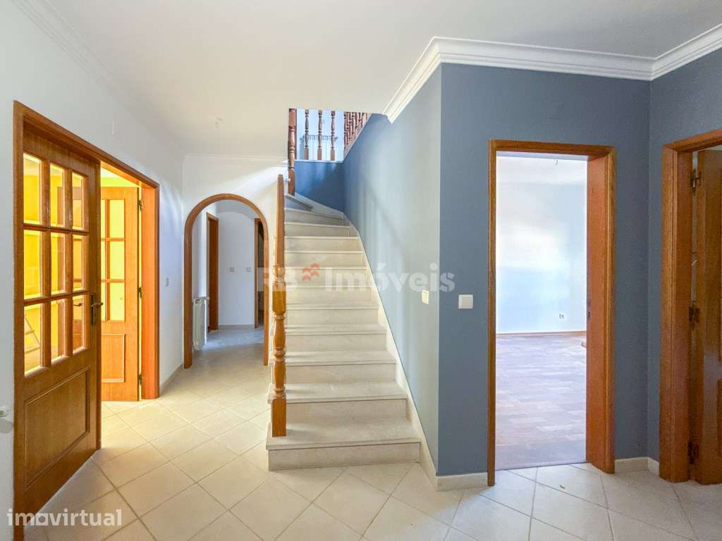 Apartamento T3+3 Duplex com terraço e garagem, no Entroncamento - Grande imagem: 5/42