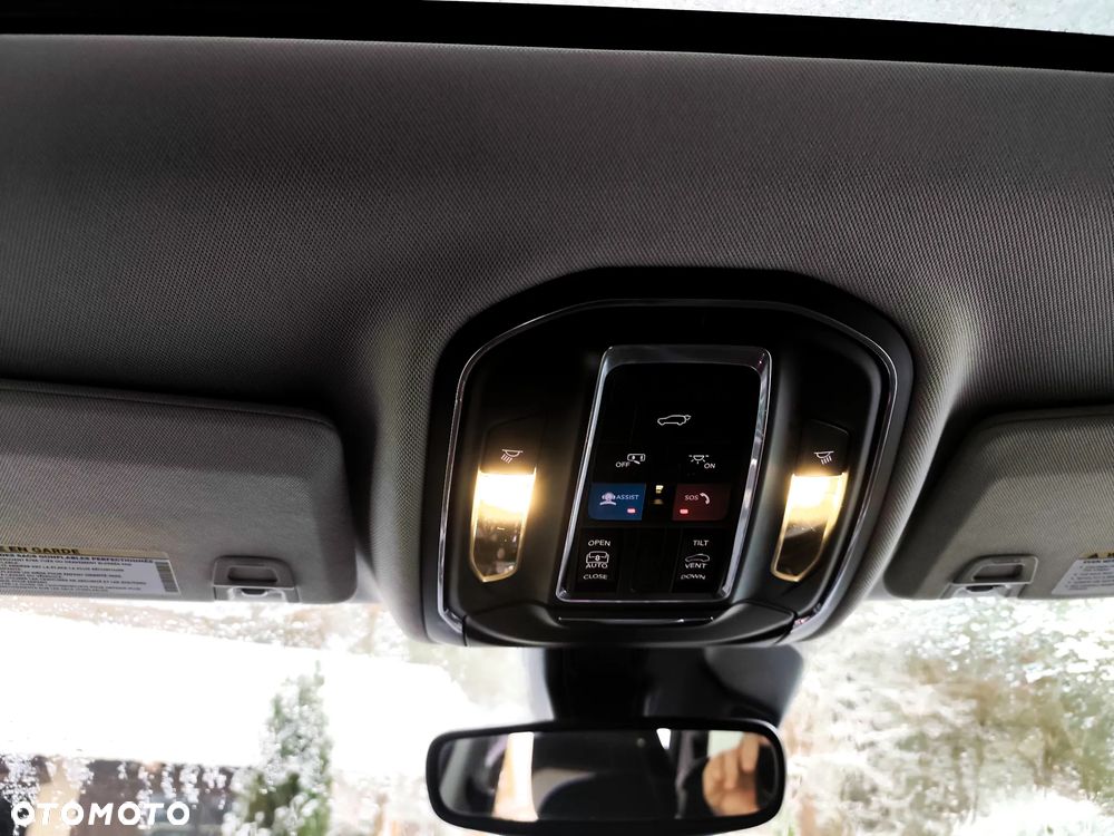 Jeep Grand Cherokee 3.6 V6 Laredo - 29