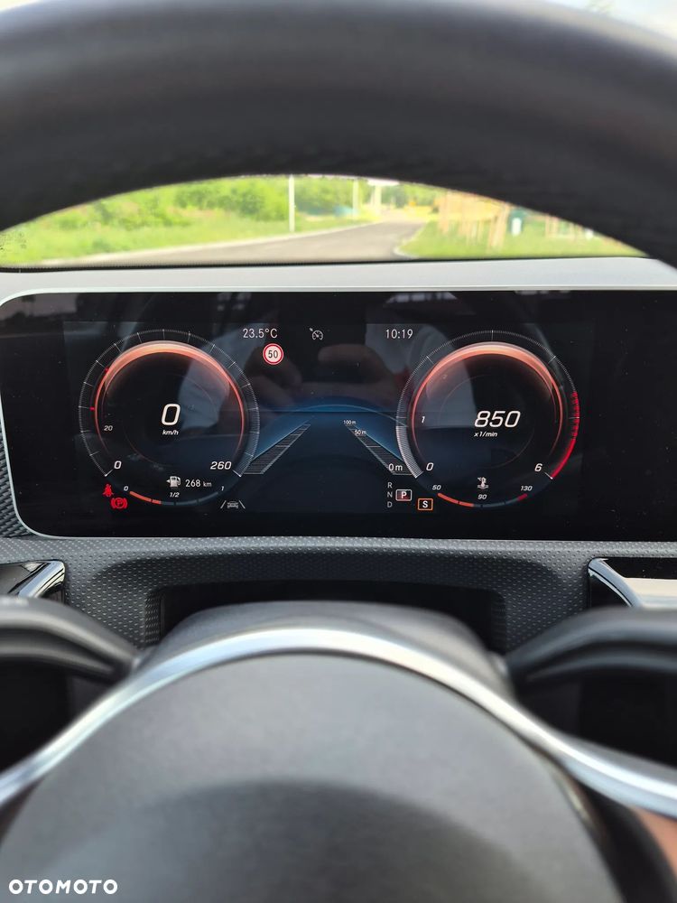 Mercedes-Benz Klasa A 180 d 7G-DCT Edition 2020 - 40