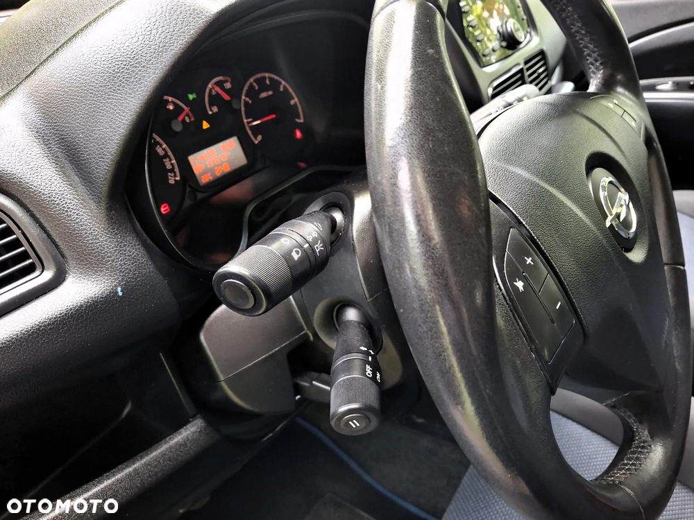 Opel Combo 1.4 Cosmo - 12