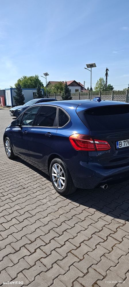 BMW Seria 2 220d - 5