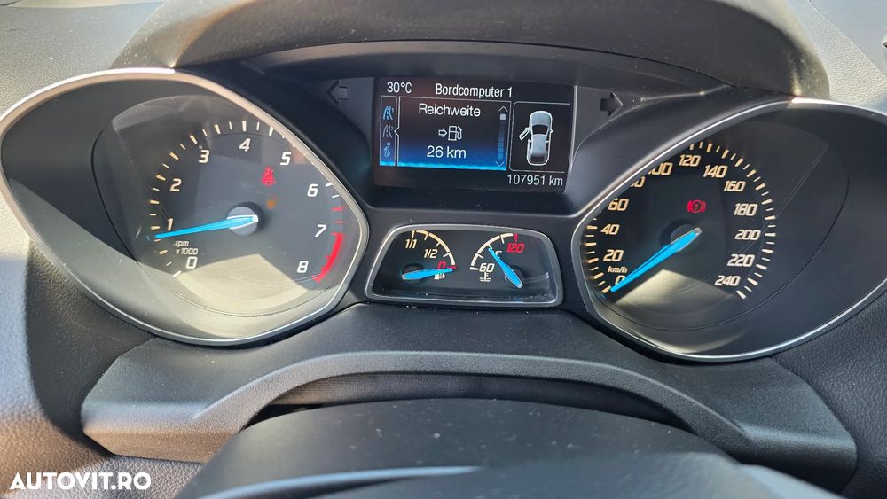 Ford Kuga - 16