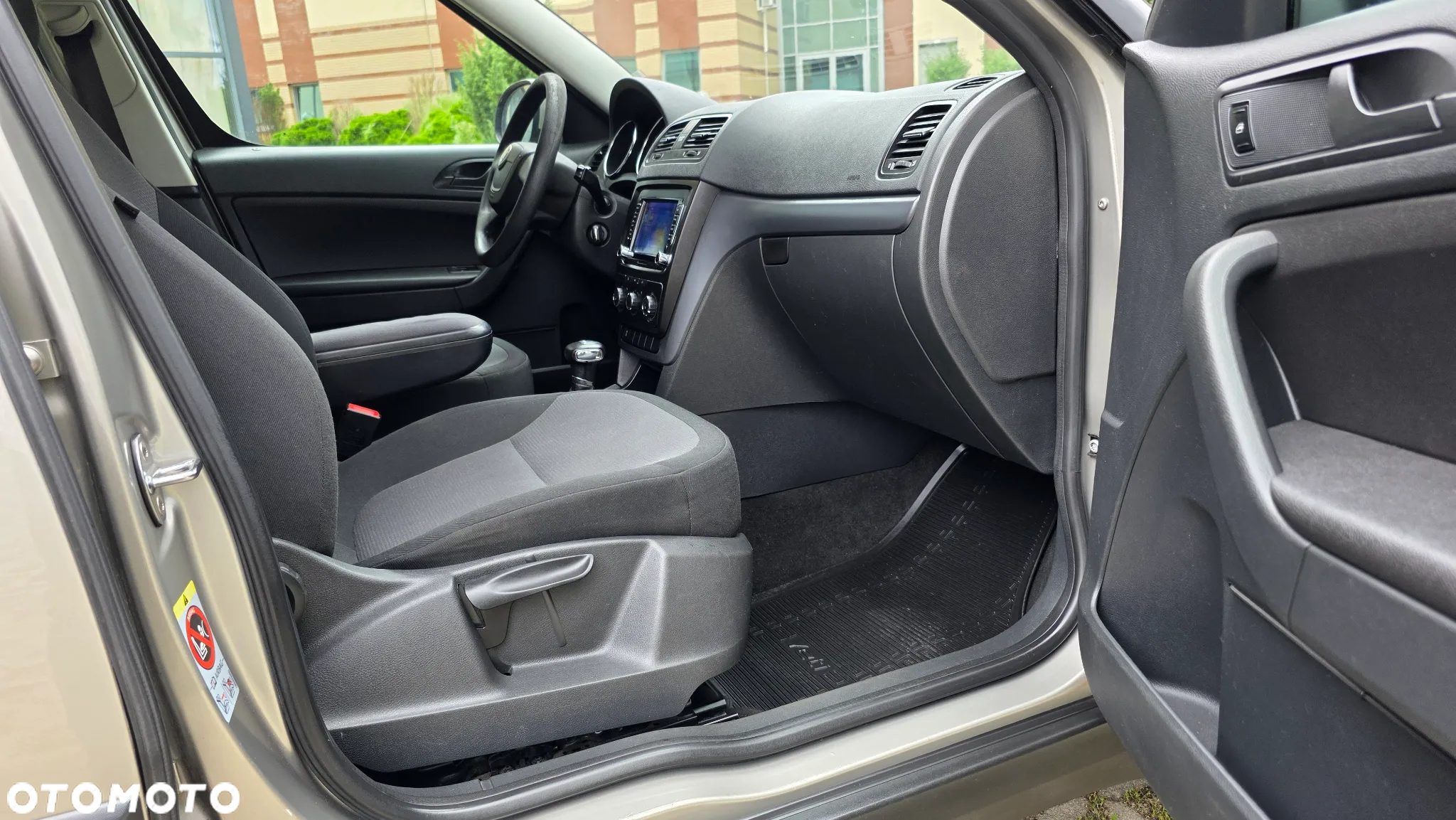 Skoda Yeti 1.2 TSI Active DSG - 13