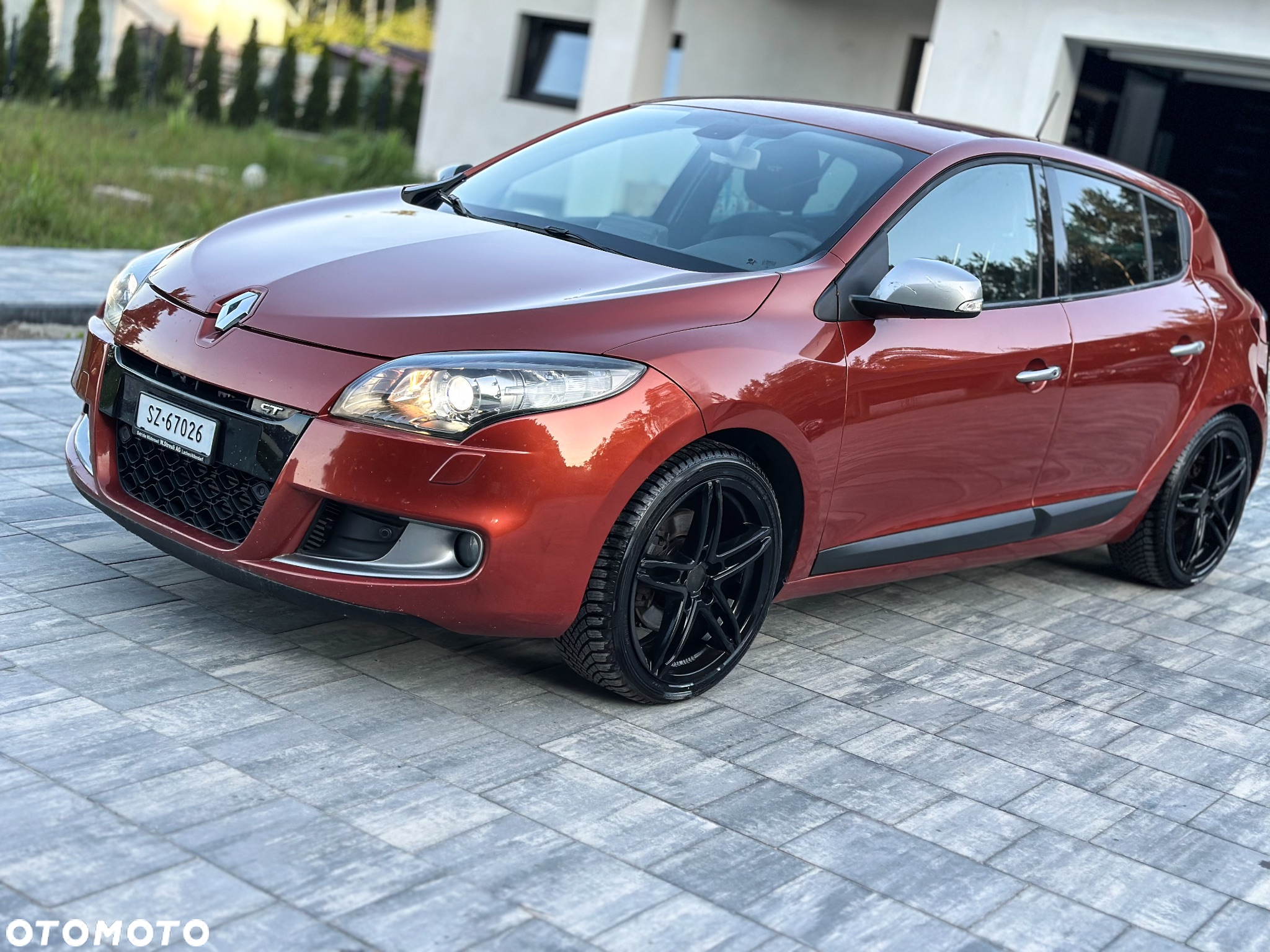 Renault Megane TCe 180 GT - 36