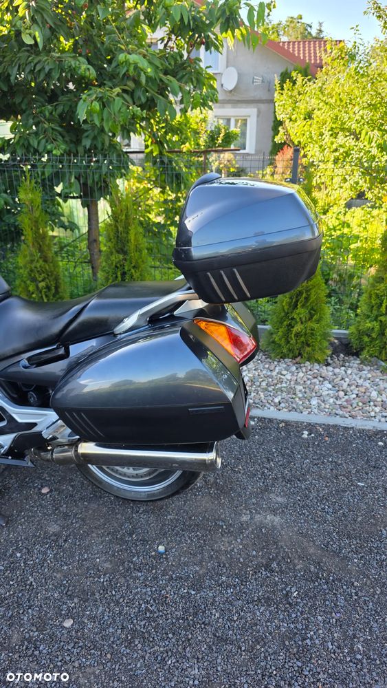 Honda ST - 24