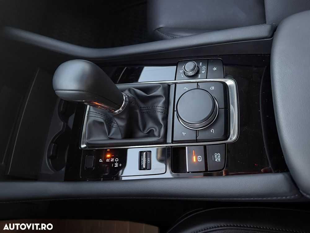 Mazda 3 e-Skyactiv X186 AT MHEV Takumi - 14