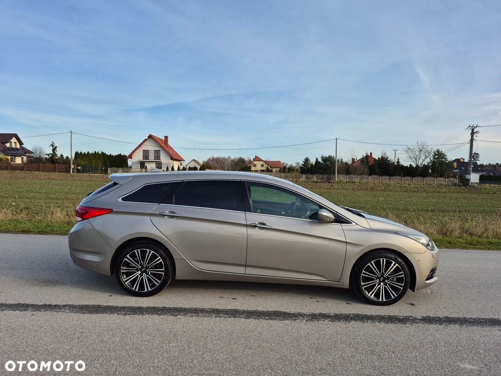 Hyundai i40 Kombi 1.7 CRDi DCT Premium - 7