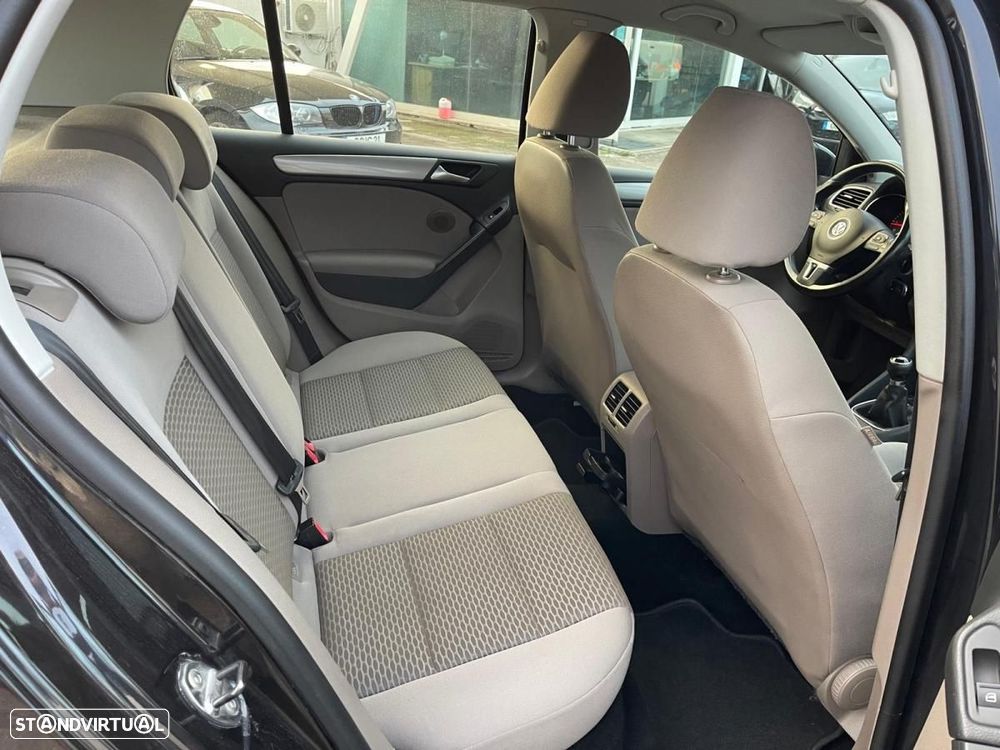 VW Golf 1.6 TDi Confortline - 17