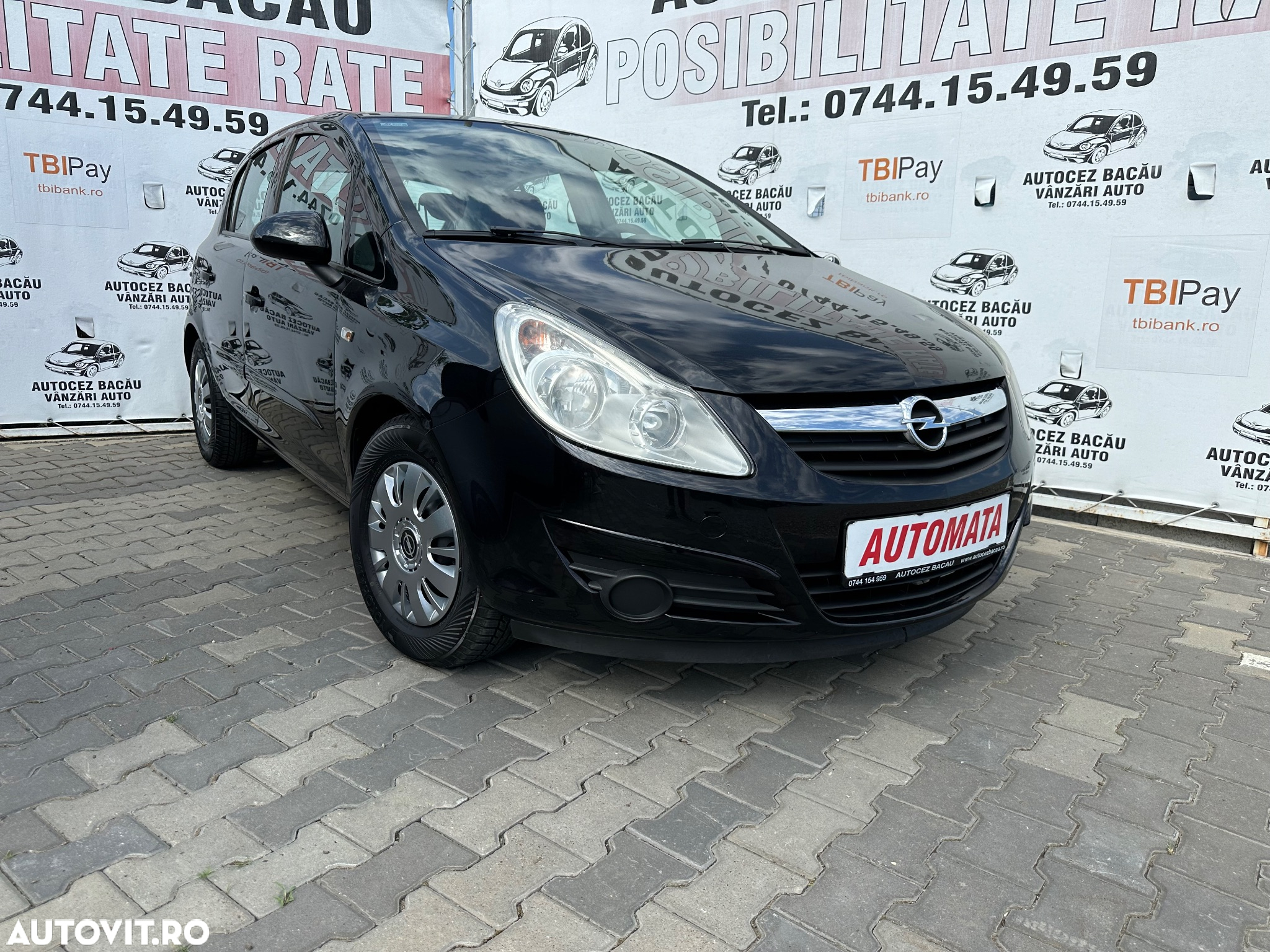 Opel Corsa 1.4 16V Automatik Edition - 9