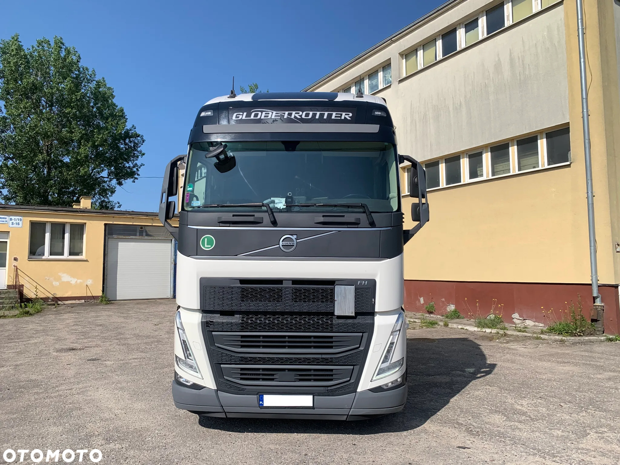 Volvo - 2
