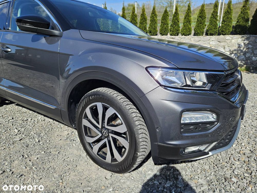 Volkswagen T-Roc 1.5 TSI OPF DSG ACTIVE - 2