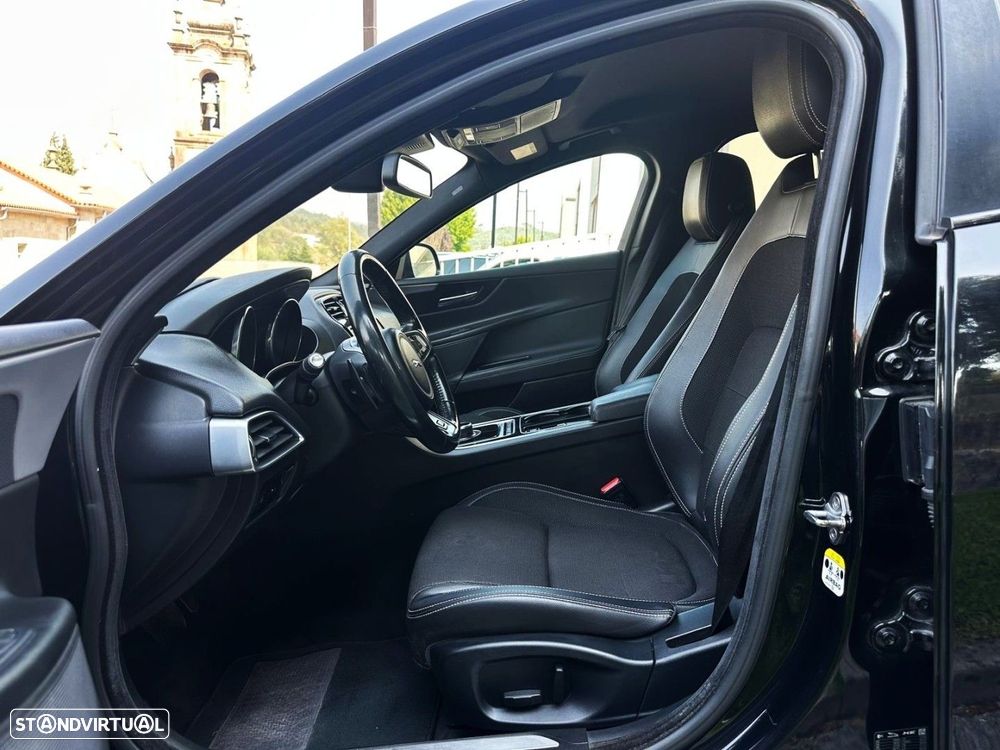 Jaguar XE 2.0 D R-Sport Aut. - 10
