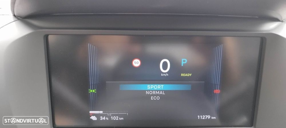 Citroën e-C4 X 54 kWh Autonomia Alargada Plus - 25