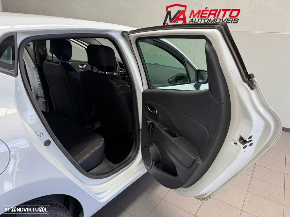 Renault Clio Energy dCi 90 Start & Stop Luxe - 19