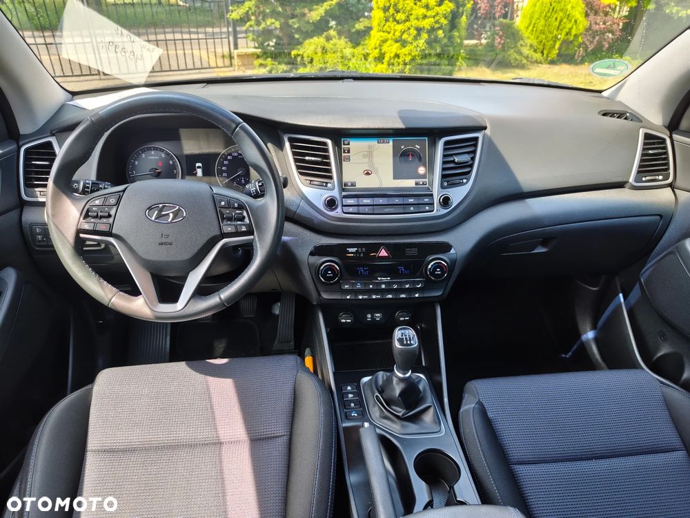Hyundai Tucson blue 1.6 GDi 2WD Navi - 23