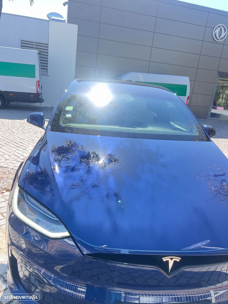Tesla Model X Plaid AWD - 2
