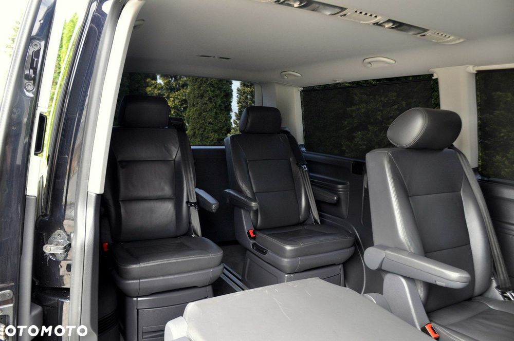 Volkswagen Multivan - 23