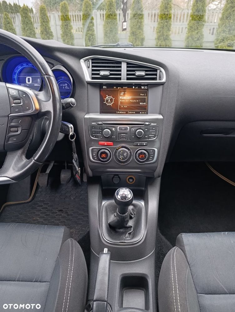 Citroën C4 1.6 HDi Attraction - 8