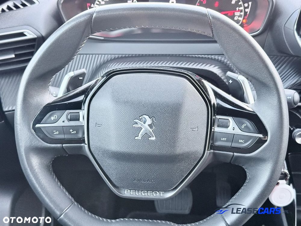 Peugeot 2008 PureTech 130 EAT8 Allure Pack - 18