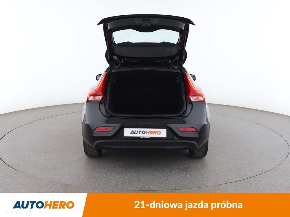 Volvo V40 - 17