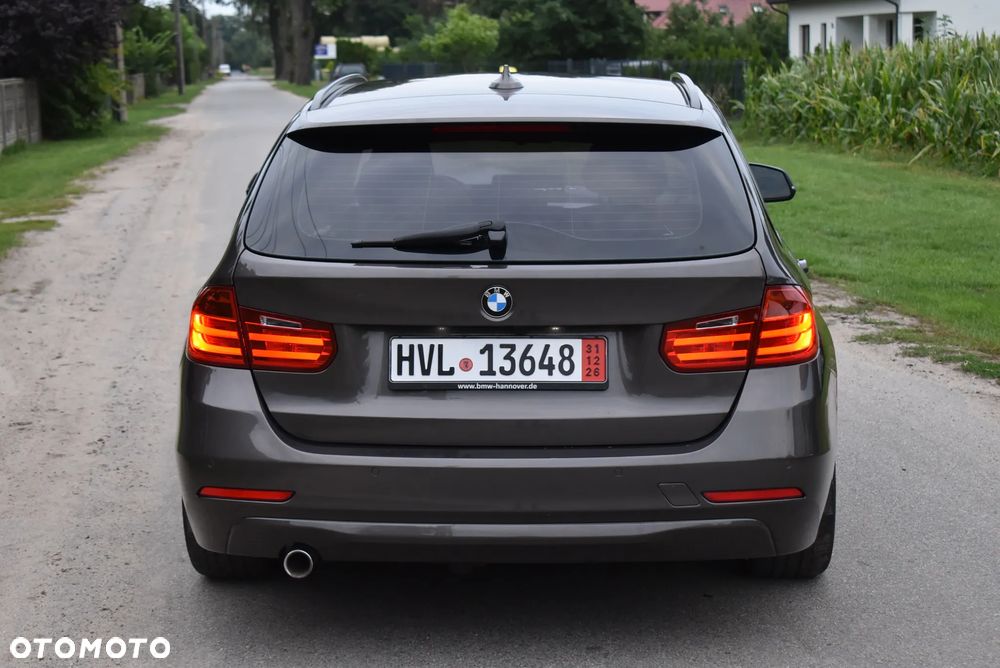BMW Seria 3 - 12
