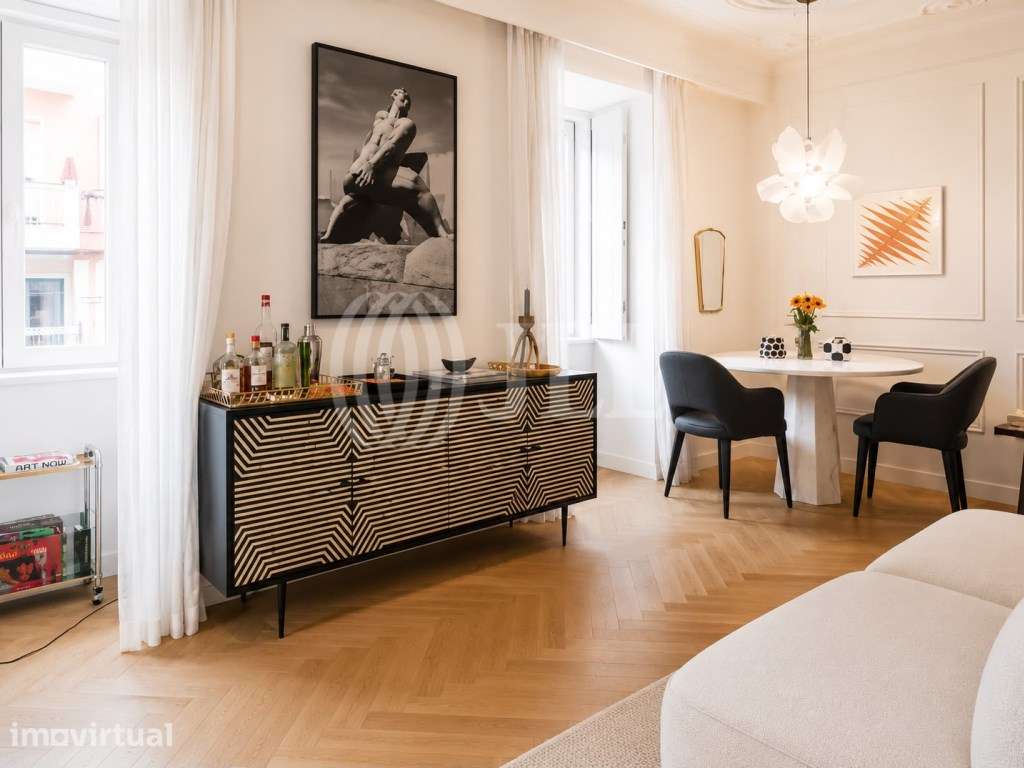 Apartamento T1 com garagem na Lapa em Lisboa - Grande imagem: 5/21