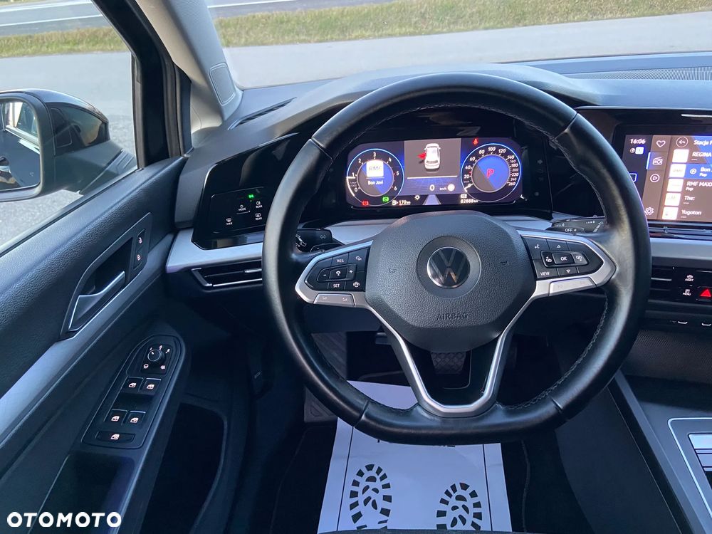 Volkswagen Golf 2.0 TDI SCR DSG Life - 12