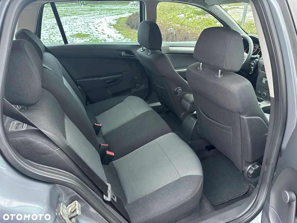 Opel Astra 1.6 Edition - 32