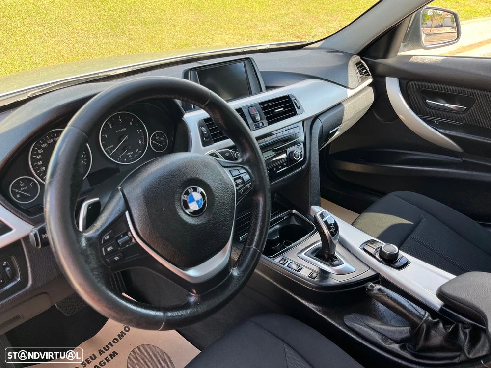 BMW 320 d Advantage Auto - 6