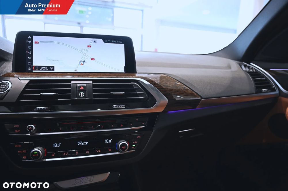 BMW X3 xDrive20d - 17