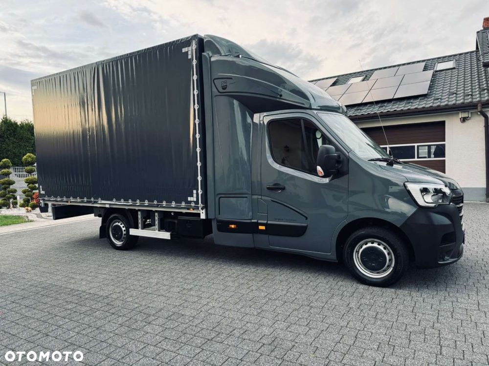 Renault Master Nowa Sztuka Salon Polska - 3
