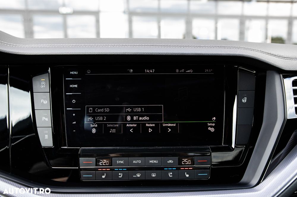 Volkswagen Touareg - 11