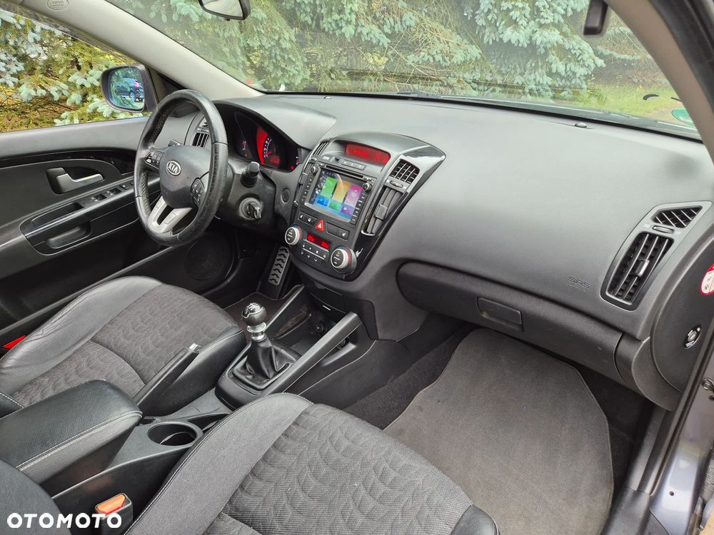 Hyundai i30 - 12