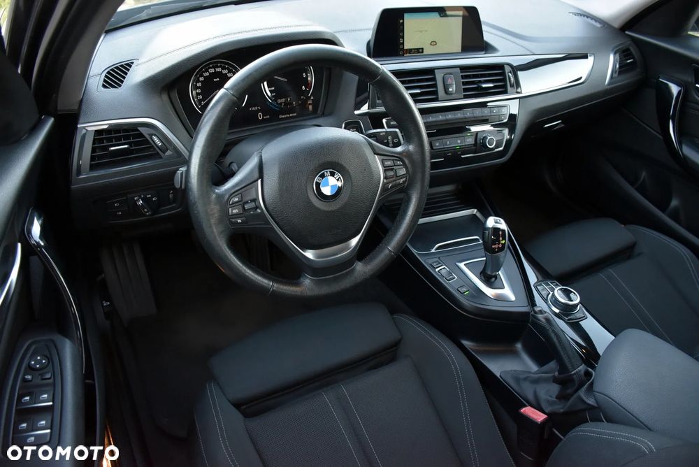 BMW Seria 1 116d Sport Line - 5