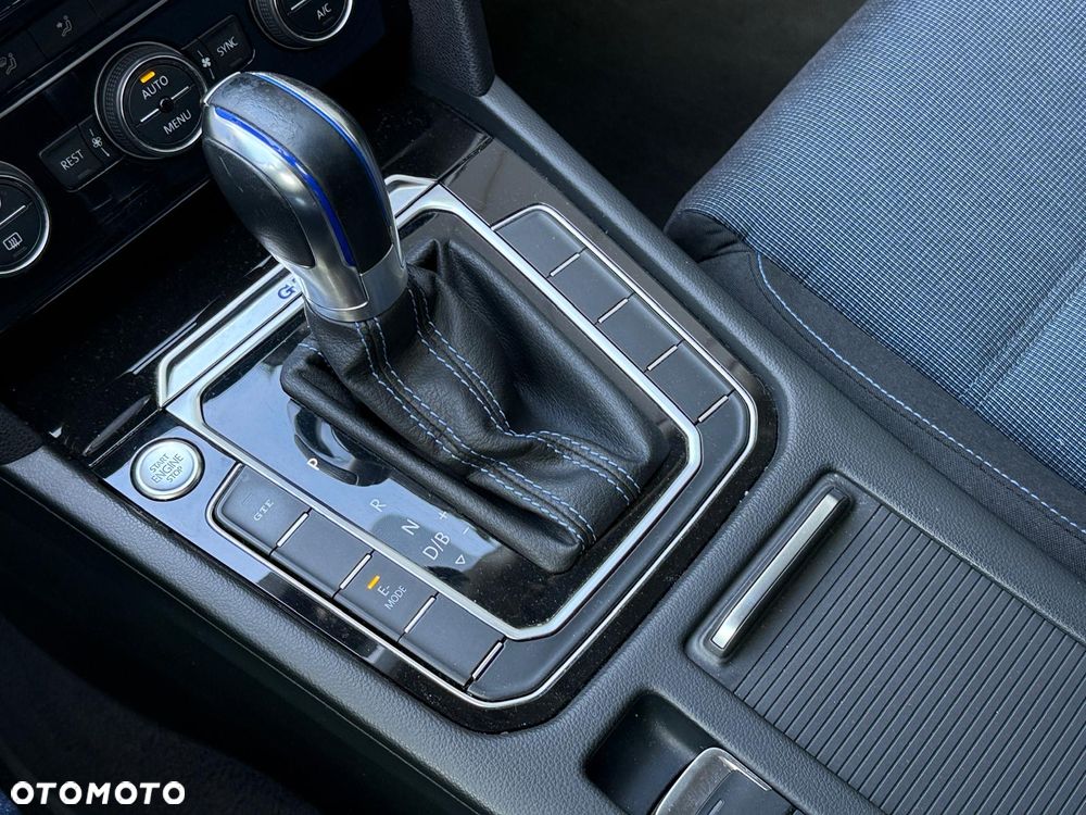 Volkswagen Passat 1.4 TSI Plug-In Hybrid GTE DSG - 23