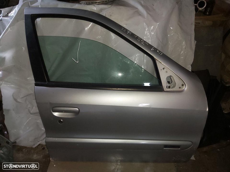 Porta Frente Direita Citroen Xsara 2002 - 1