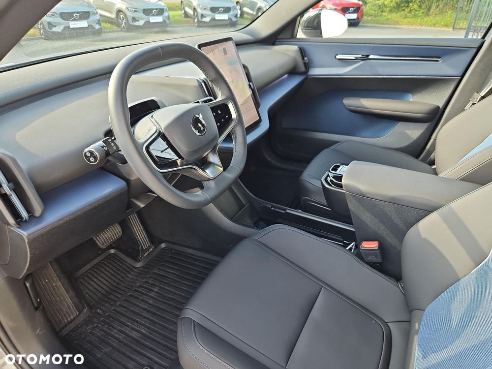 Volvo EX30 - 9
