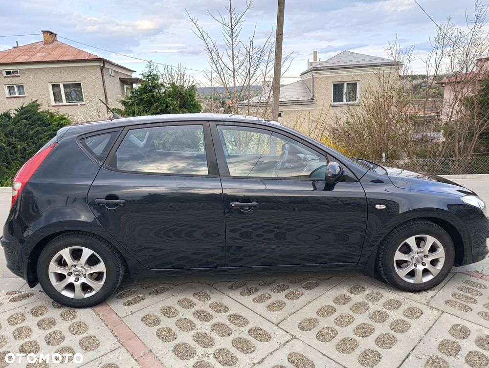 Volkswagen Touran 1.6 - 18