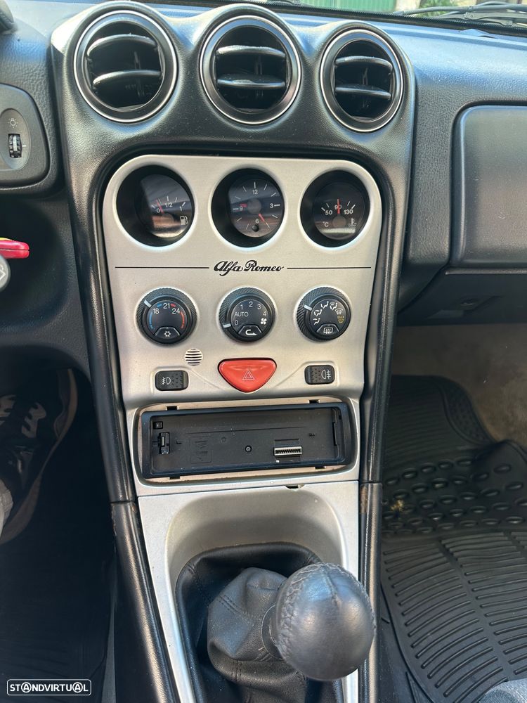 Alfa Romeo GTV 1.8 TS - 34