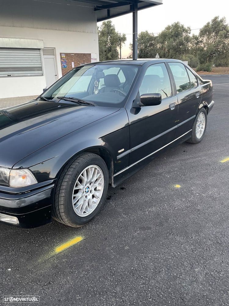 BMW 318 - 2
