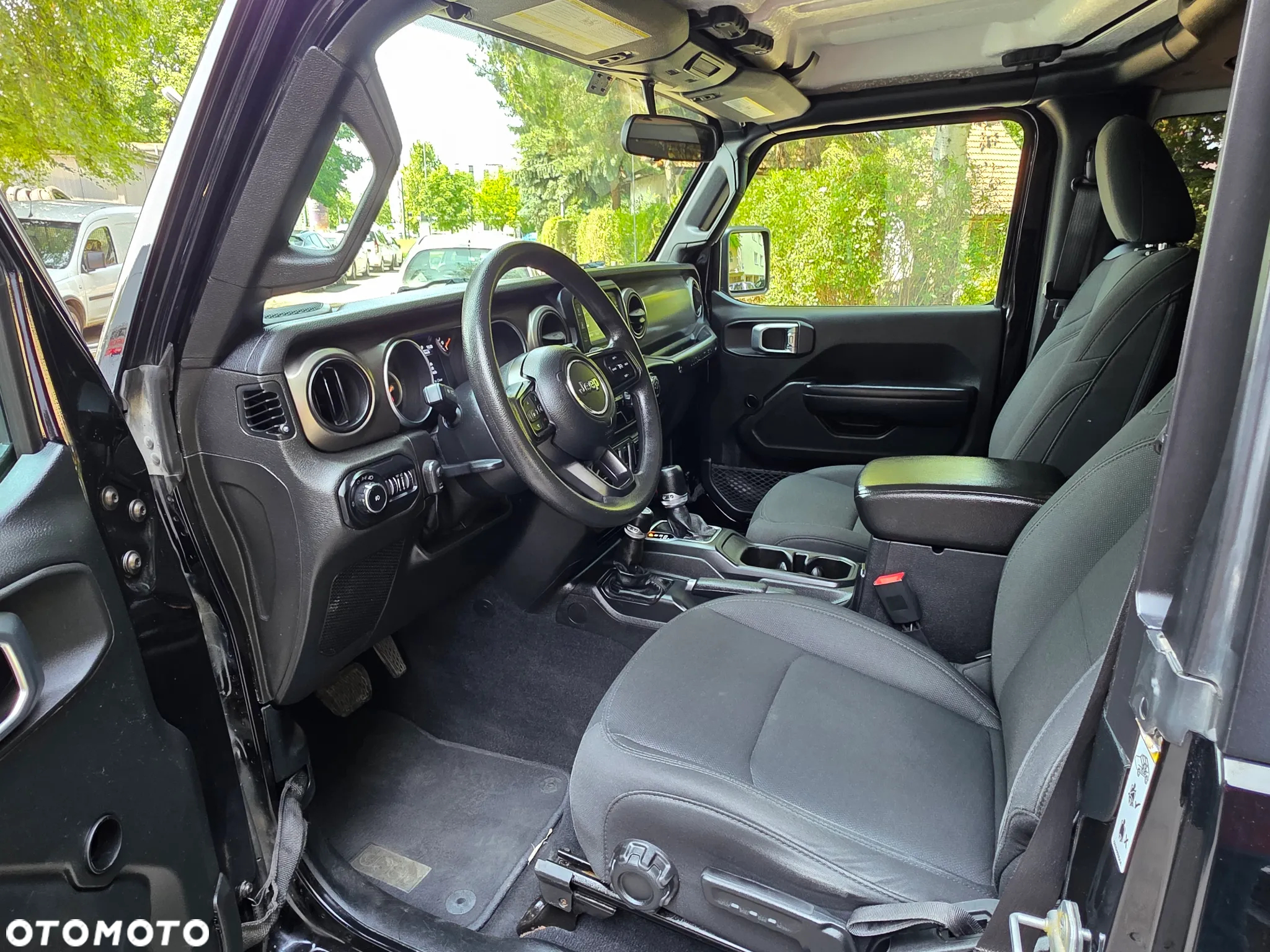 Jeep Wrangler GME 2.0 Turbo Sport - 12