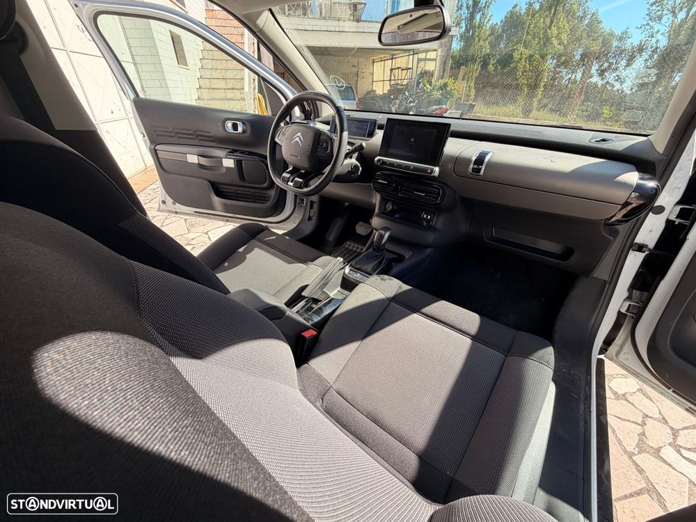Citroën C4 1.2 PureTech Feel - 23
