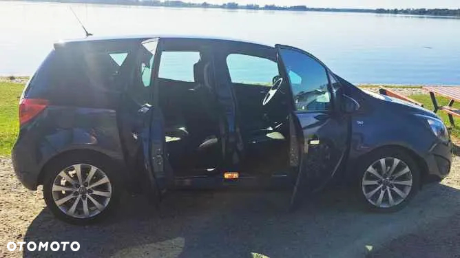 Opel Meriva 1.4 T Cosmo - 11