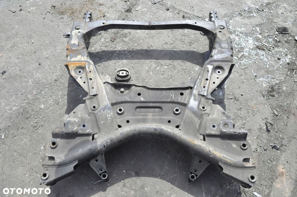 MERCEDES VITO W447 SANKI ZAWIESZENIA - 8