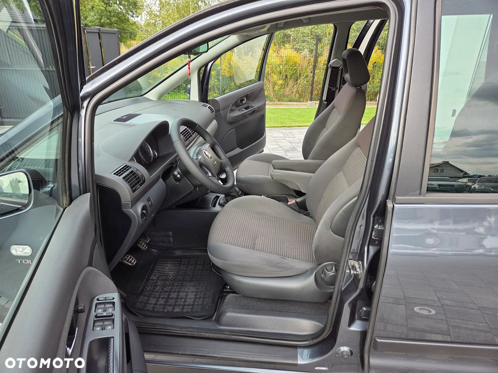 Seat Alhambra 1.9 TDI Vigo - 35