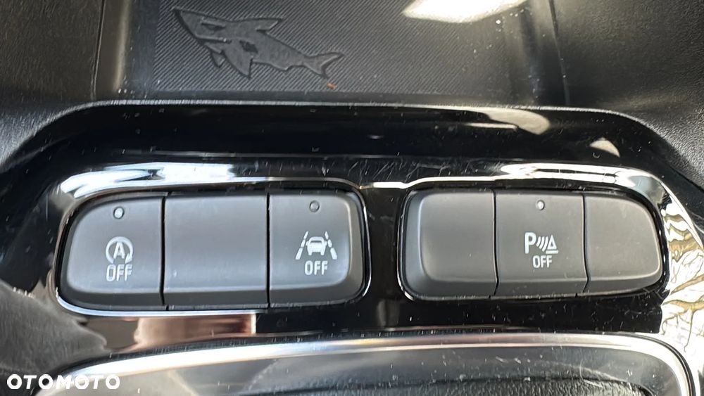 Opel Corsa 1.2 Elegance S&S - 20