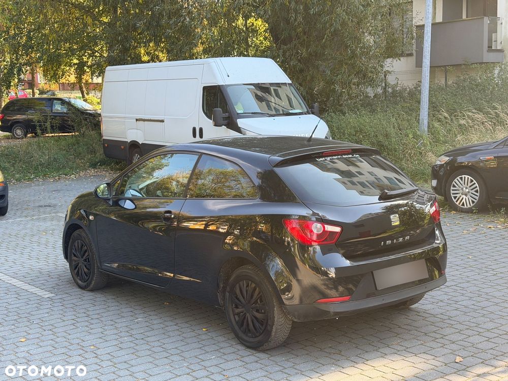 Seat Ibiza 2013 photo 4