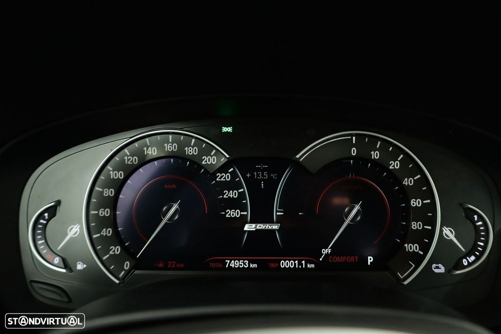 BMW 530 e Line Luxury - 15